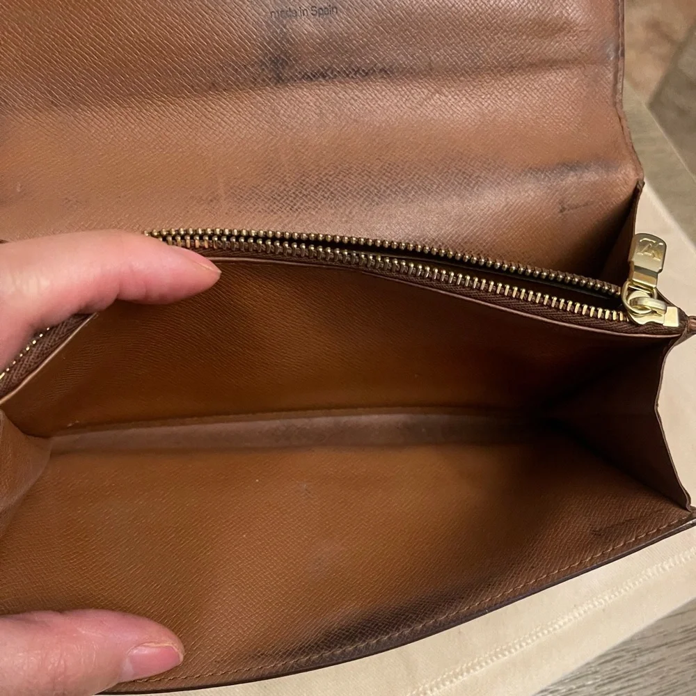 Louis Vuitton Vintage Sarah Wallet